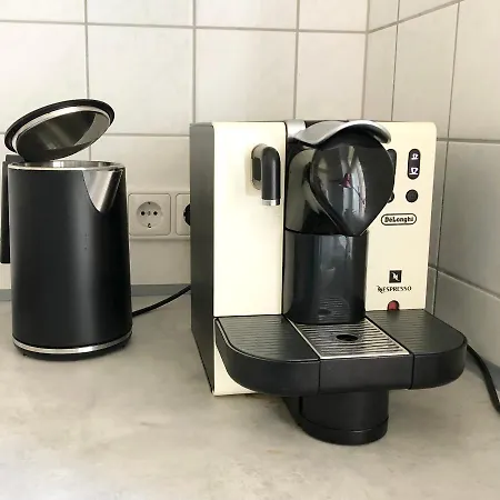 Ruhige 2 Raum Wohnung In Der Dresdener Neustadt 公寓 *